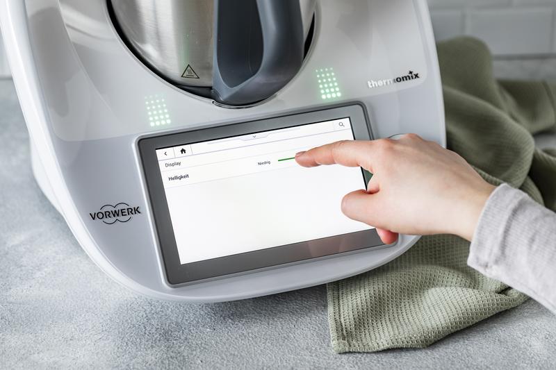 Helligkeit wird am Thermomix® Display eingestellt.