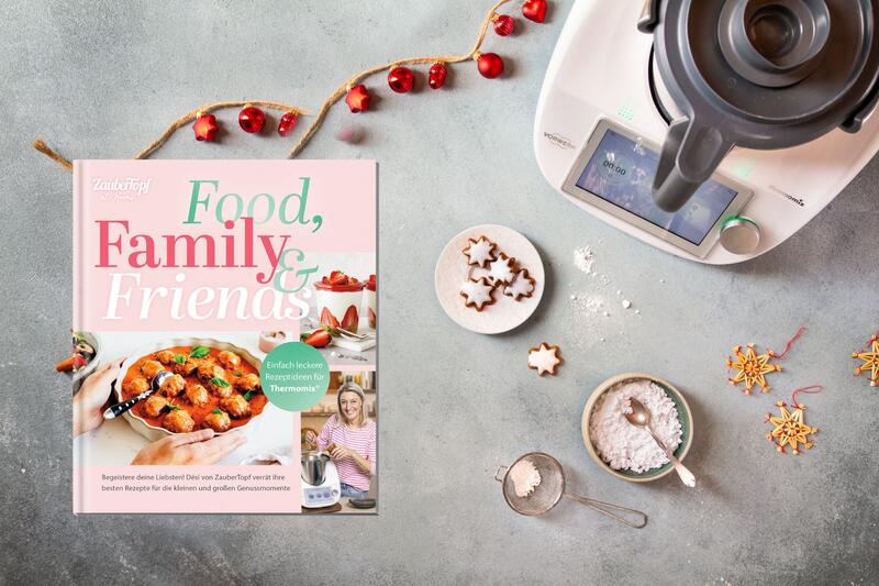 Buch: Food, Family and Friends, neben dem Thermomix®