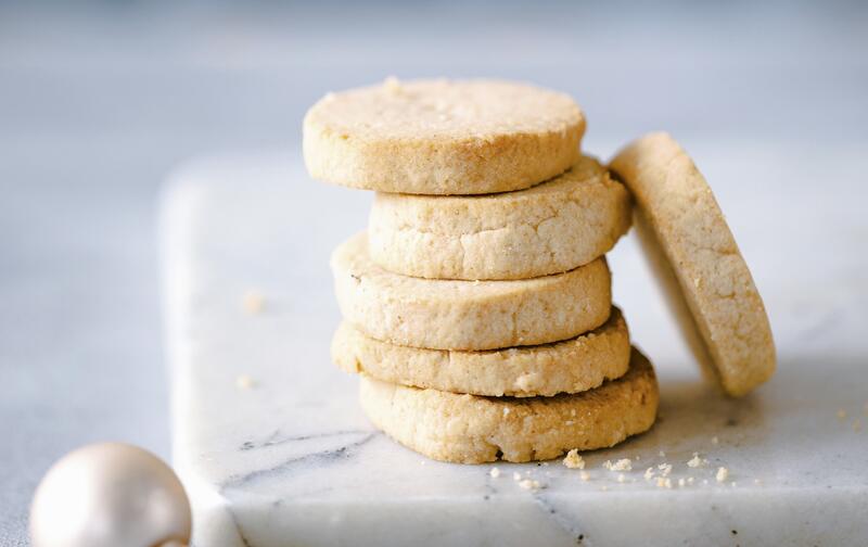 Heidesand-Plätzchen gestapelt