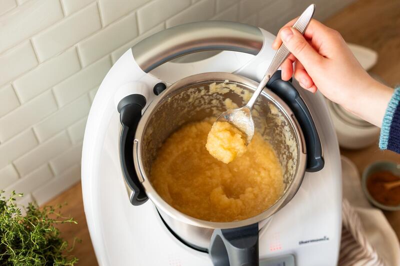 Apfelmus im Mixtopf des Thermomix®