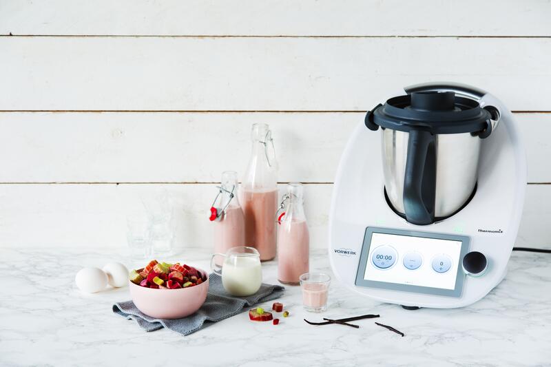 Rhabarber-Eierlikör mit dem Thermomix®