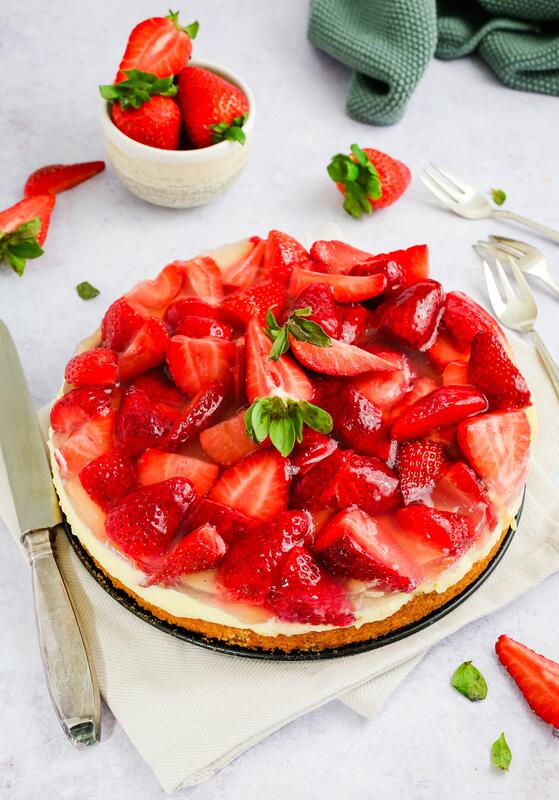 Erdbeerkuchen mit Vanillepudding