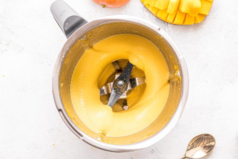 Mango-Softeis in Thermomix®