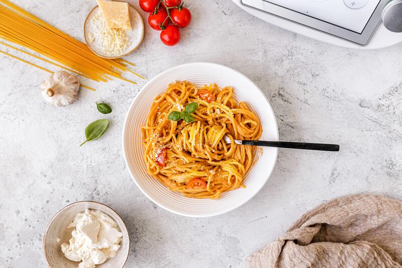 Cremige Ricotta-Tomaten-Pasta