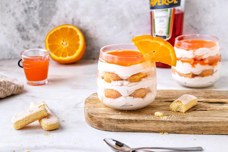 Cremiges „Aperol“ Tiramisu im Glas