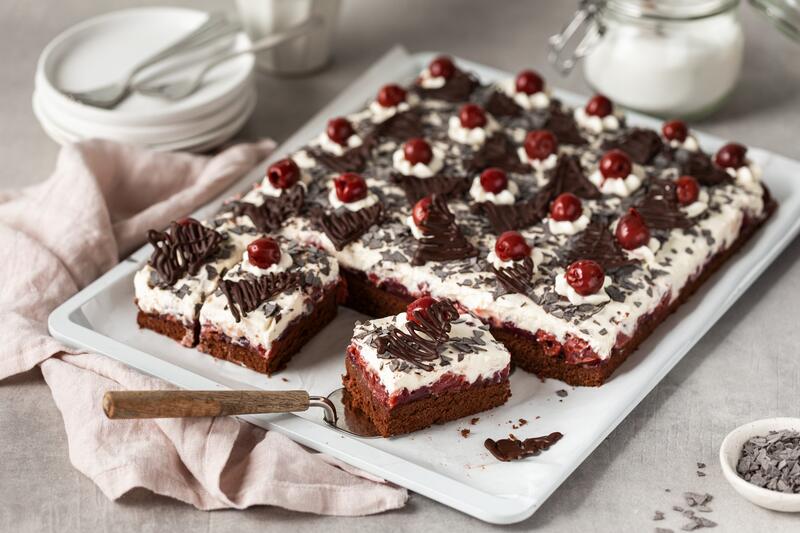 Schwarzwälder Kirschschnitten vom Blech