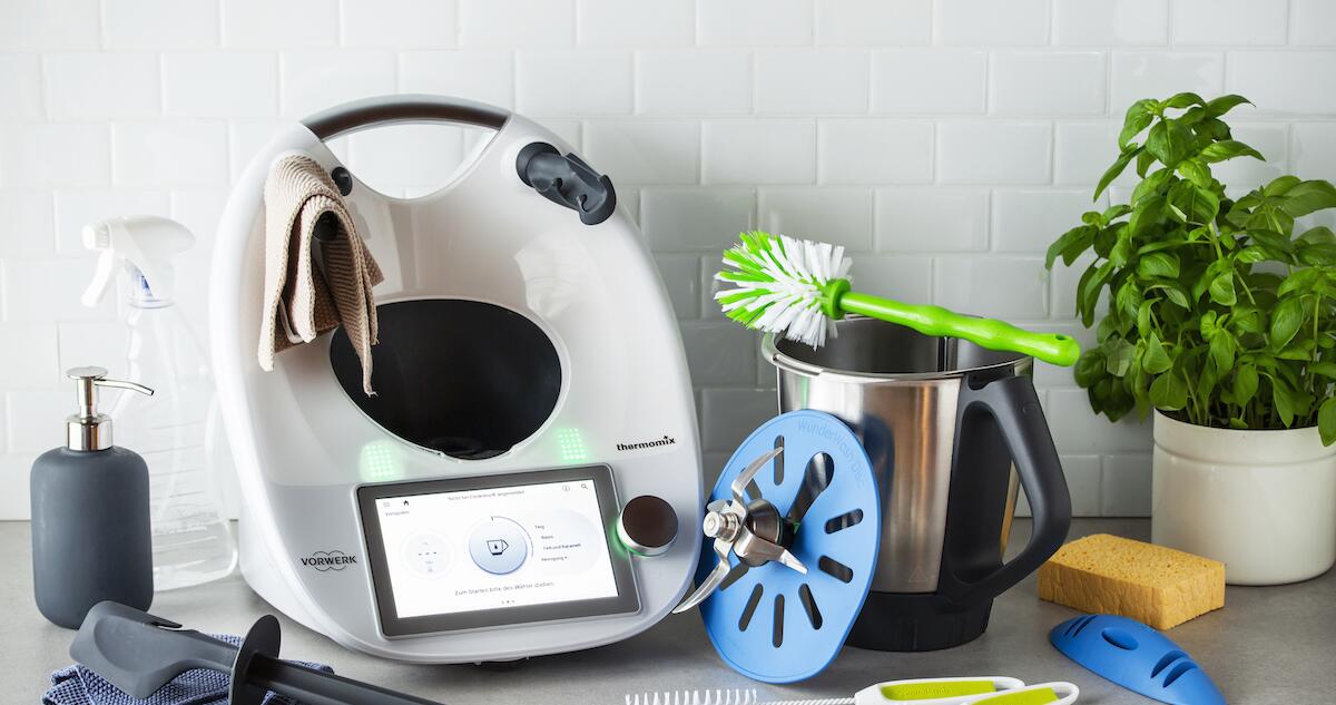 Reinigung für den Thermomix® – So glänzt er wie neu!