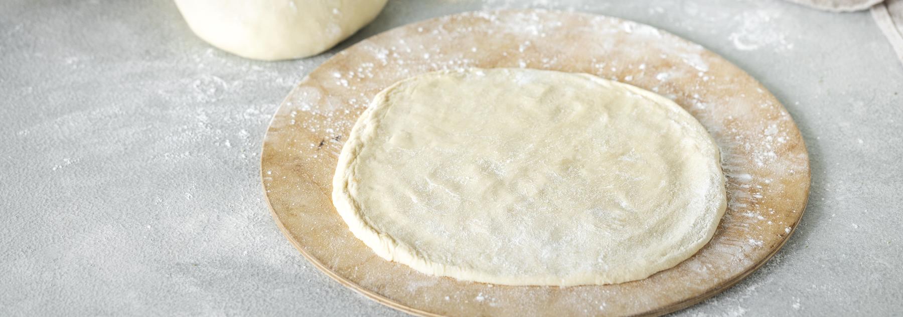 Pizzateig ausrollen – mit diesen Tipps gelingt es dir