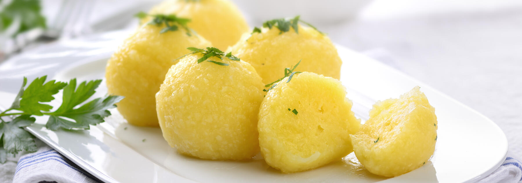 Kartoffelknödel aufwärmen - 4 einfache Methoden