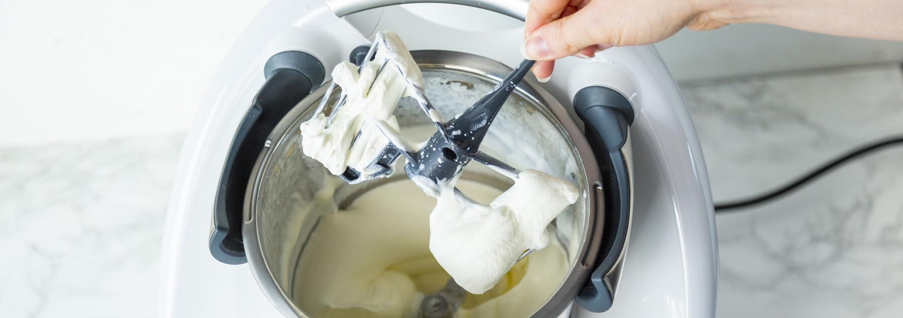 Sahne schlagen im Thermomix® – so gelingt sie perfekt! 😍
