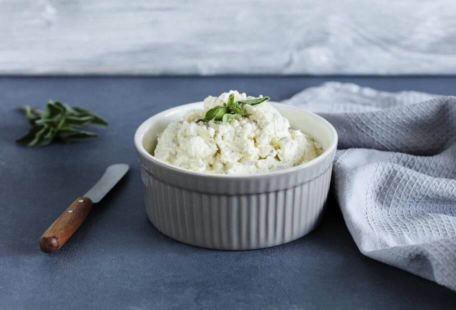 Würziger Feta-Dip