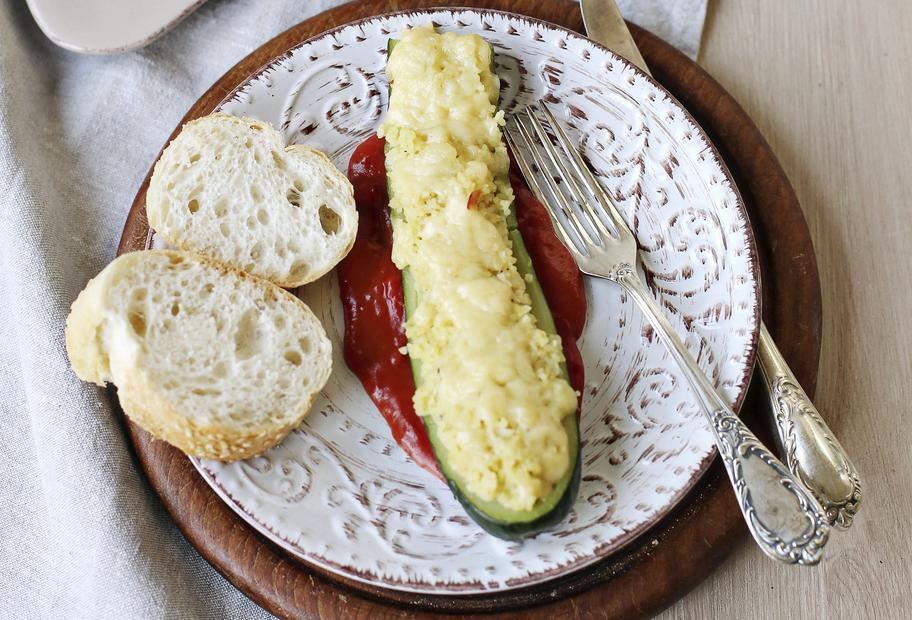 Gefüllte Zucchini mit Couscous und Porree