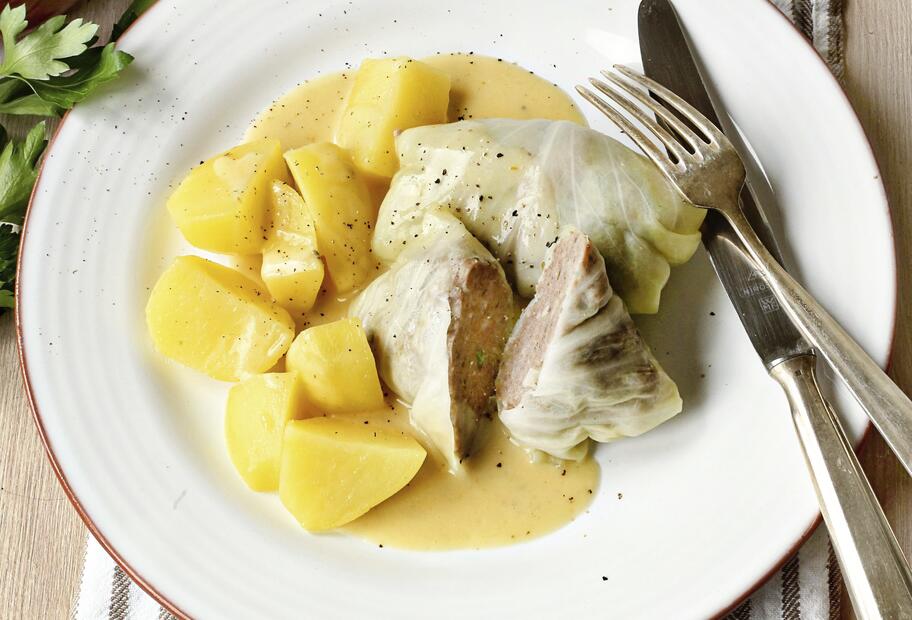 Kohlrouladen mit Salzkartoffeln