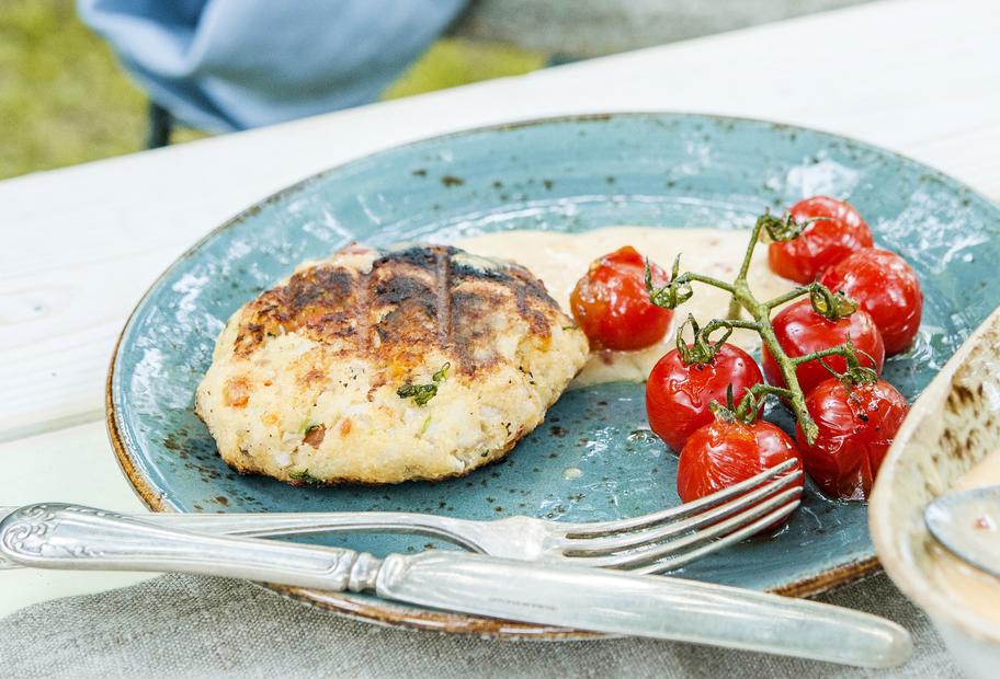 Würzige Fischfrikadellen vom Grill