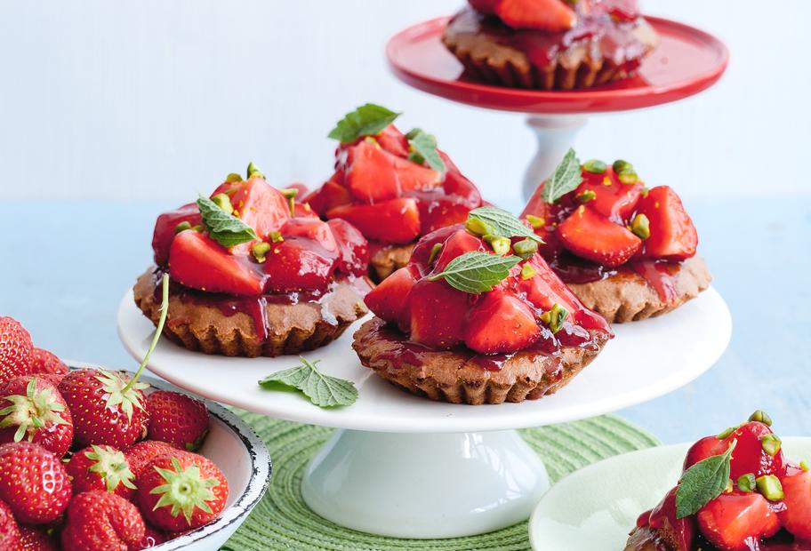 Kleine Erdbeer-Schokoladenkuchen