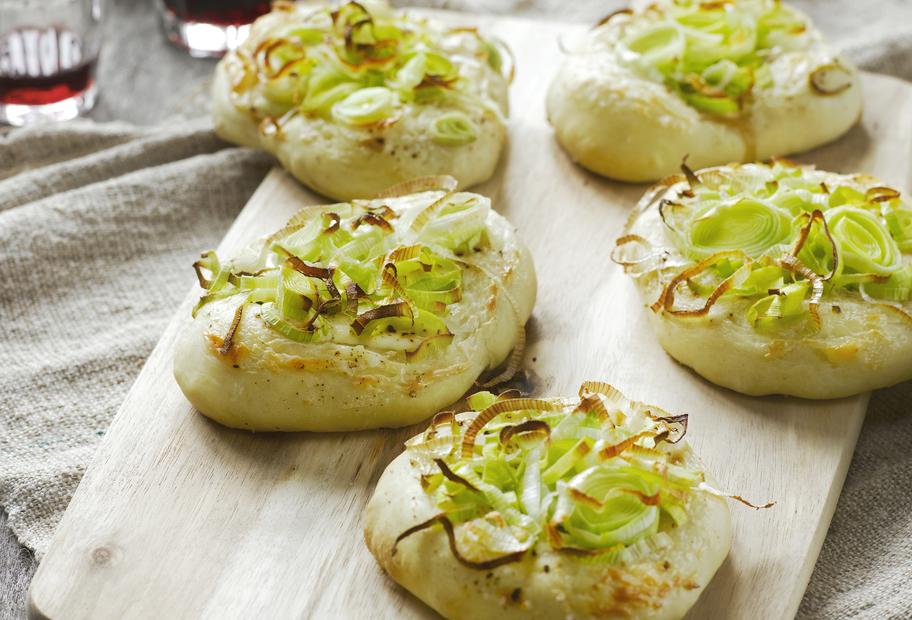 Kleine Pizzen mit Porree