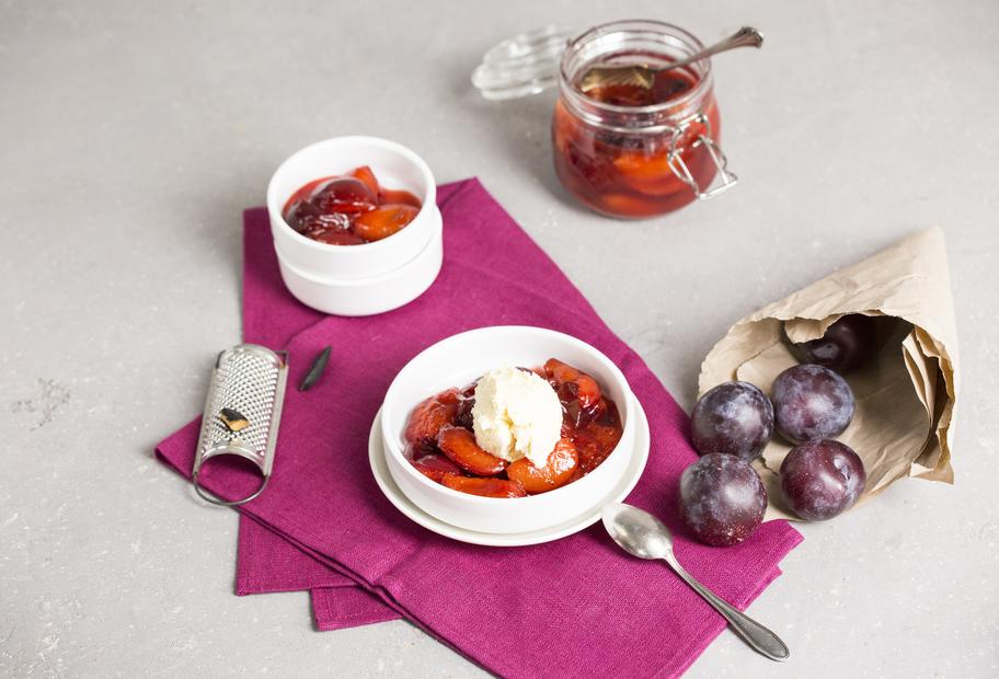 Pflaumenkompott mit Tonkabohne für den Thermomix® Pflaumenkompott mit Tonkabohne für den Thermomix®