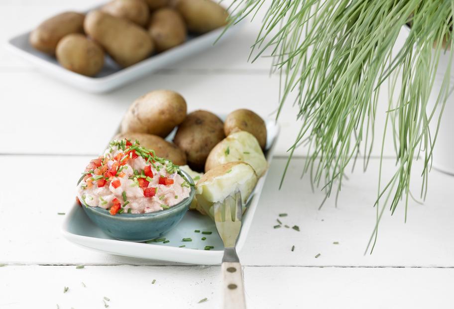 Pikanter Paprika-Joghurt-Dip