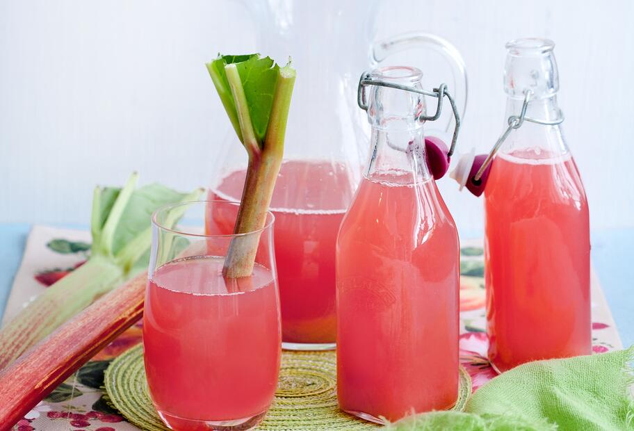 Rhabarbersaft