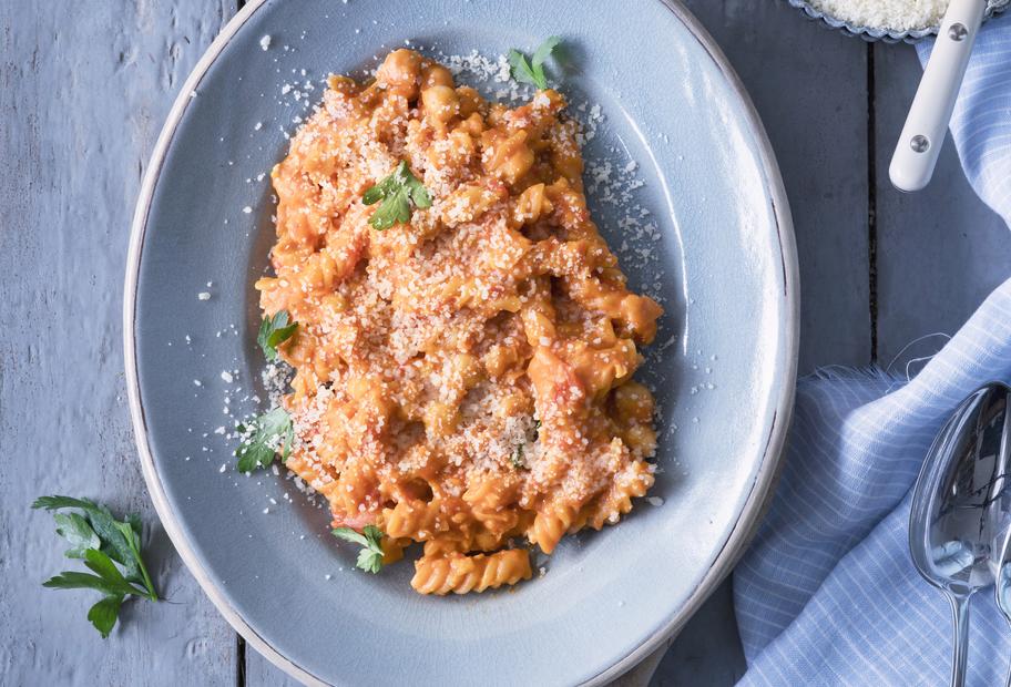 Tomaten-Kichererbsen-Pasta