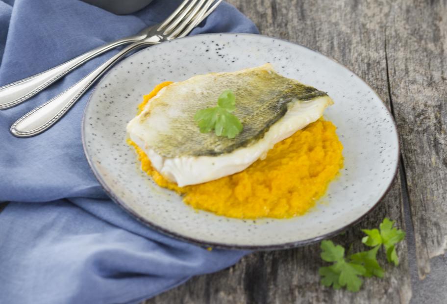 Zander mit Karottenpüree