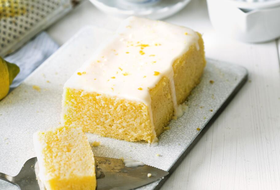 Einfacher Zitronenkuchen mit wenig Zutaten für den Thermomix®