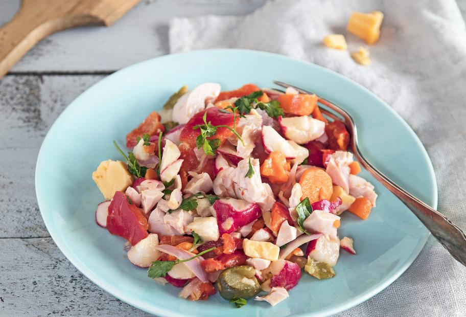 Schneller Wurstsalat mit Käse