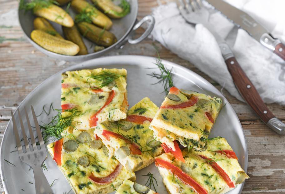 Omeletts mit Cornichons