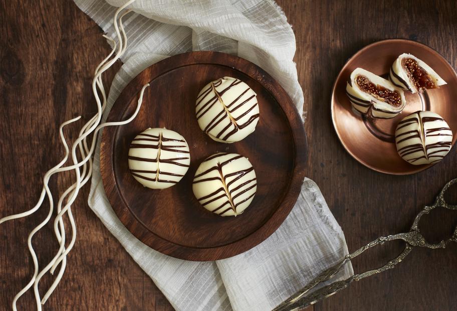 Rotweinfeigen mit Marzipan