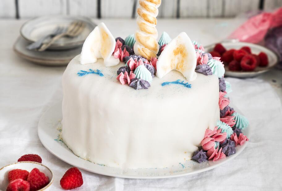 Einhorntorte mit Wow-Effekt