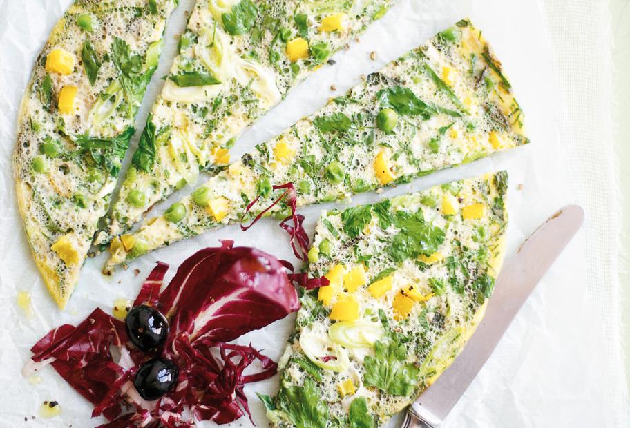 Kräuter-Gemüse-Frittata mit Radicchiosalat