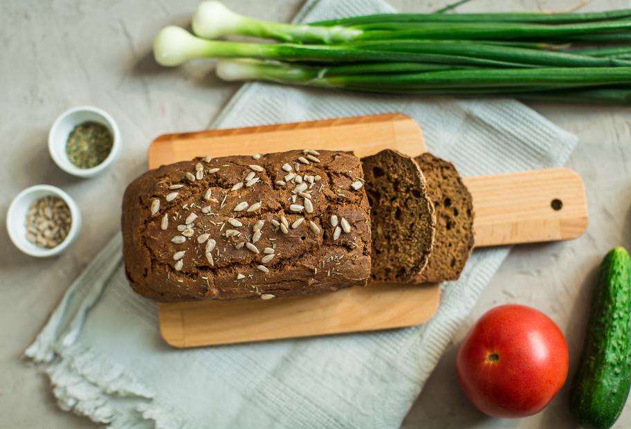 Buchweizen-Sonnenblumenkern-Brot