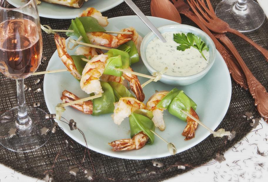 Garnelen-Zuckerschoten-Spieße mit Mayonnaise