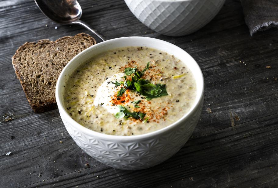 Käse-Porree-Suppe mit Hackfleisch für den Thermomix®