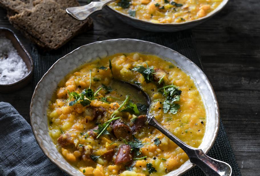 Möhreneintopf mit Debrecziner