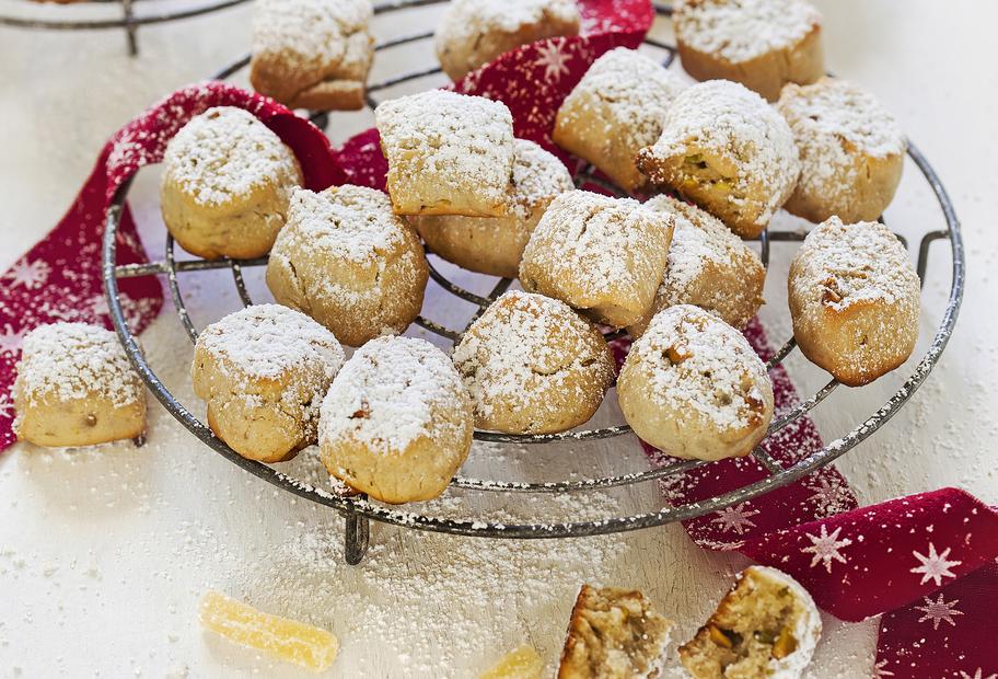 Stollenkonfekt mit Ingwer und Marzipan
