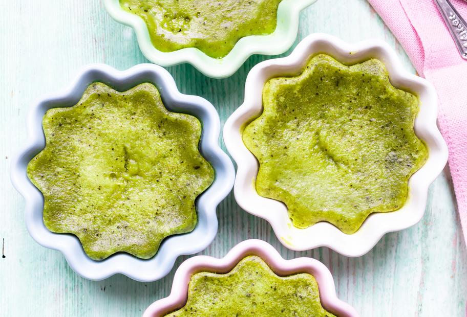 Gedämpfte Matcha-Küchlein