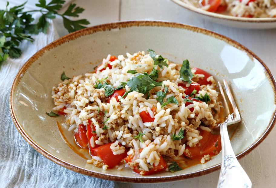 Hack-Reis-Topf mit Paprika