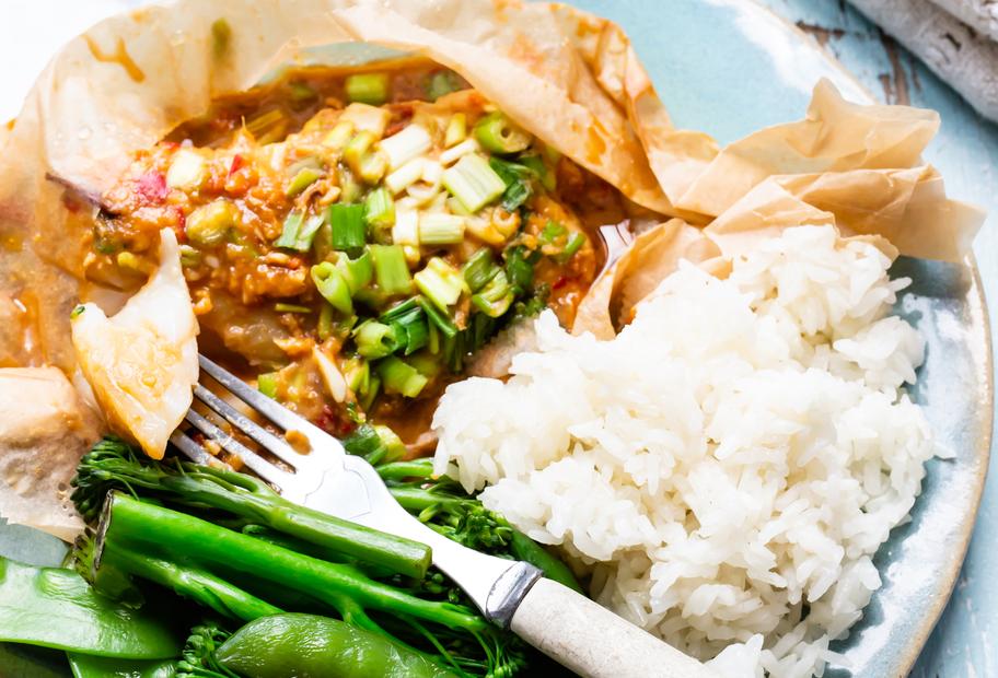 In Miso gedämpfter Kabeljau mit Kokosreis