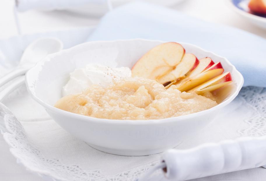 Herbstliches Birnen-Apfelmus mit Joghurt