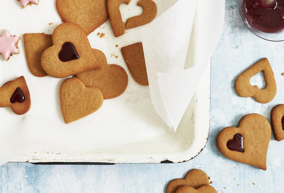 Lebkuchenherzen mit Glühweinfüllung