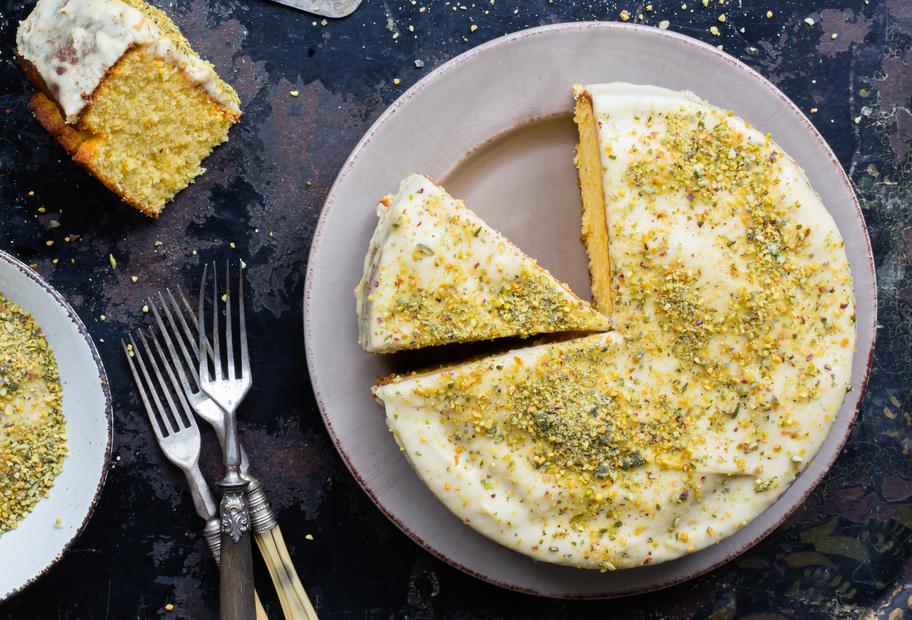 Der saftigste vegane Orangenkuchen mit Polenta