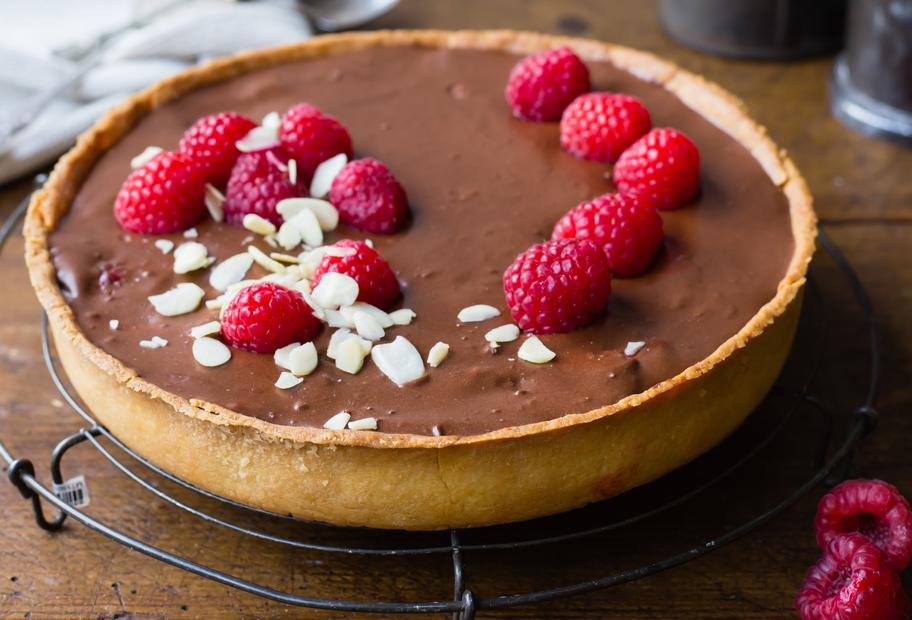 Schoko-Himbeer-Torte mit Crème double