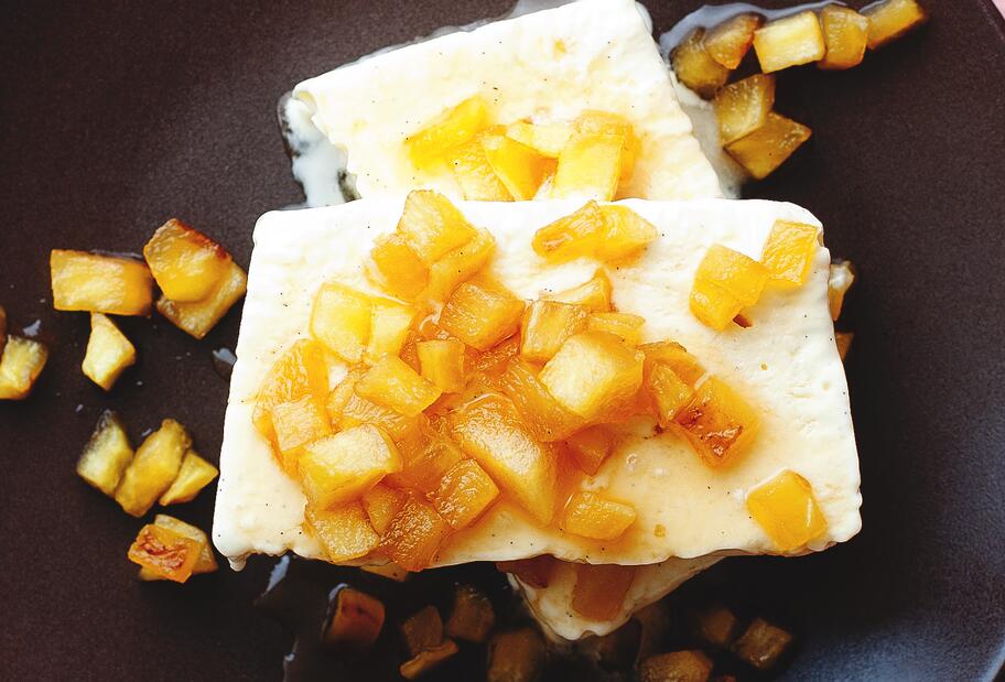 Vanille-Parfait mit Amaretto-Äpfeln für den Thermomix®