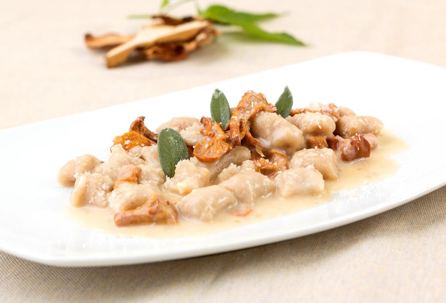 Winterliche Schüttelbrotgnocchi mit Pfifferlingen