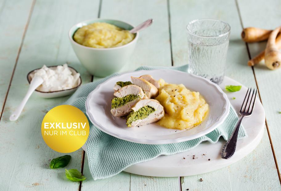 Gefülltes Hähnchenfilet mit Gemüsestampf