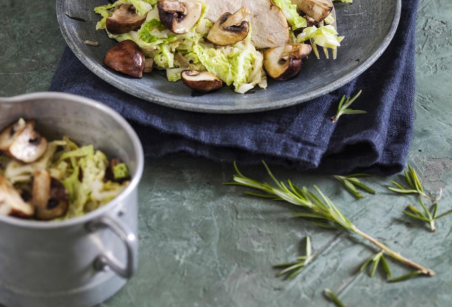 Hähnchenbrustfilet auf Gemüse