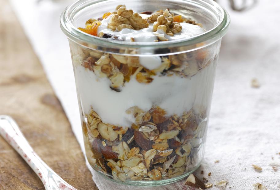 Energiemüsli mit Joghurt