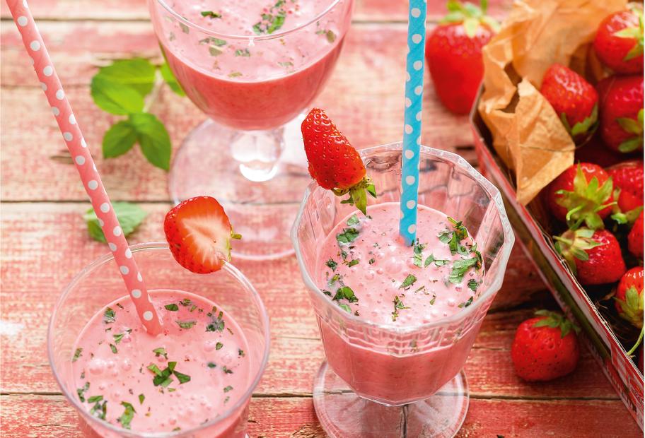 Frühstück mal anders: Erdbeer-Kefir-Mix