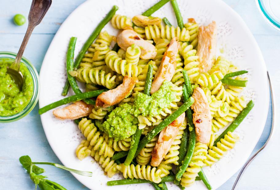 Fusilli mit Erbsenpesto